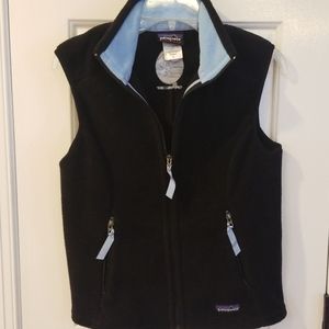 Patagonia vest. Ladies Small / black w/ blue trim